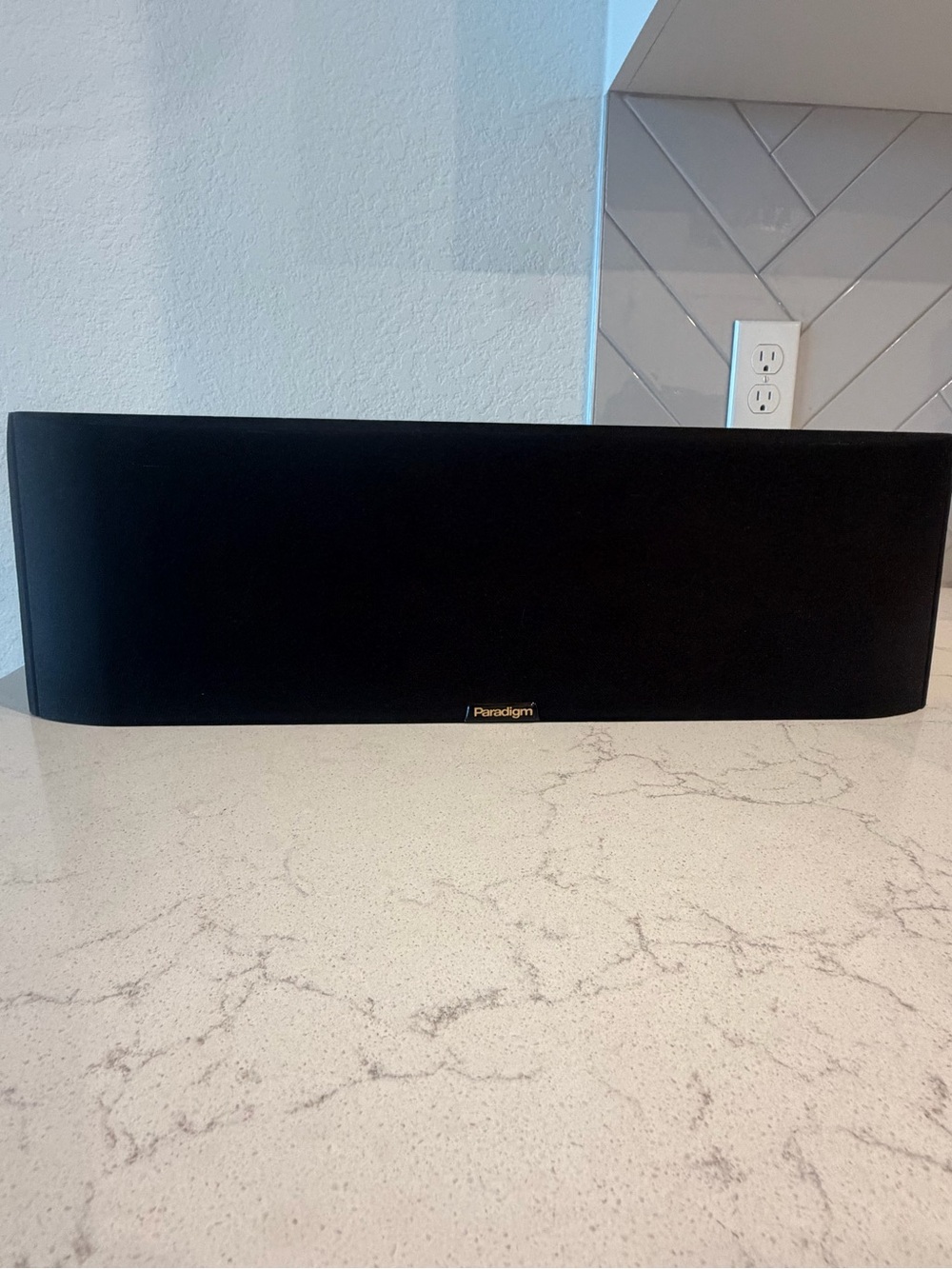 Paradigm CC-170 v.3
Center Channel Speaker -
Excellent
Condition - Tested